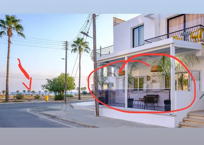 Relax * ラルナカ